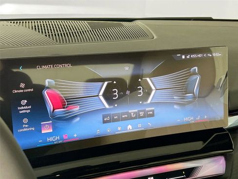 New 2026 BMW 530i xDrive w/ Premium Package image 14