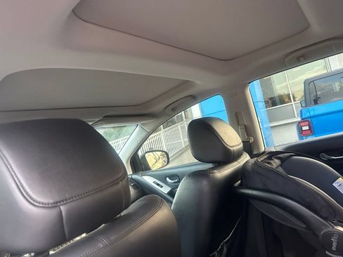 Used 2012 Nissan Murano SL FWD image 14