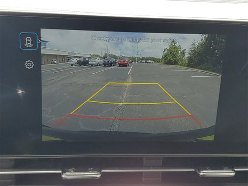 Used 2024 Hyundai Kona SEL w/ Convenience Package image 17