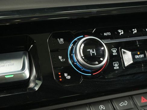 Used 2023 GMC Sierra 1500 AT4X image 71