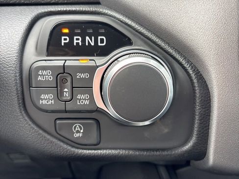 New 2026 RAM 1500 4x4 Crew Cab image 22
