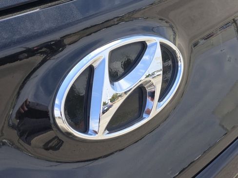 Used 2019 Hyundai Kona SEL FWD image 11