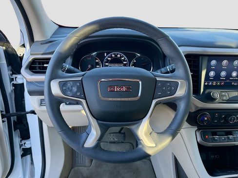 Used 2023 GMC Acadia Denali w/ Denali Ultimate Package image 11