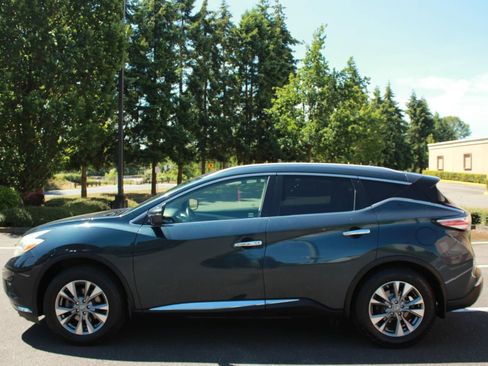 Used 2016 Nissan Murano SV AWD/4WD image 4