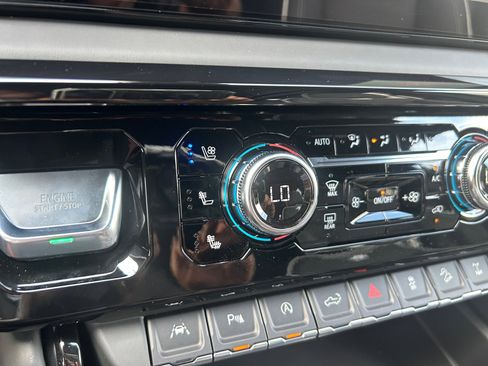 New 2026 GMC Sierra 1500 AT4X image 25