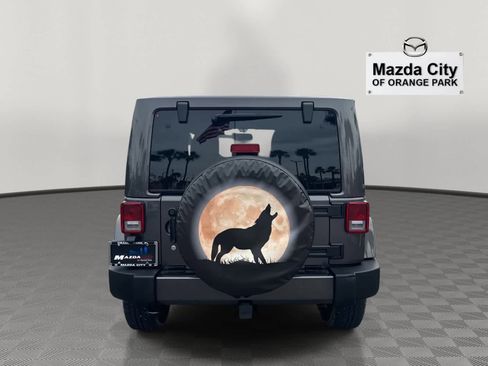 Used 2018 Jeep Wrangler Sahara w/ Connectivity Group image 4