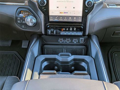New 2026 RAM 1500 Limited AWD/4WD image 18