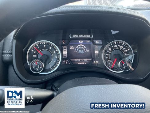 Used 2023 RAM 1500 Laramie AWD/4WD image 12