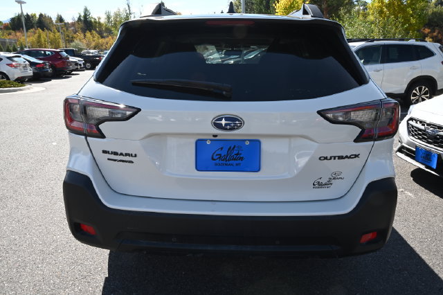 Used 2024 Subaru Outback Onyx Edition AWD/4WD image 4