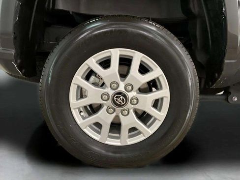 Used 2025 Toyota Tacoma SR5 image 25