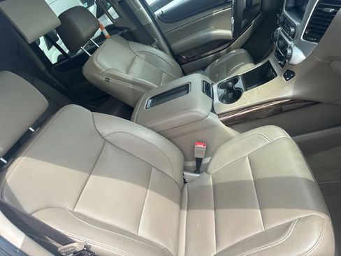 Used 2018 GMC Yukon SLT w/ Open Road Package AWD/4WD image 35