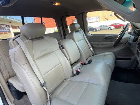 Used 2003 Ford F150 Lariat RWD image 27
