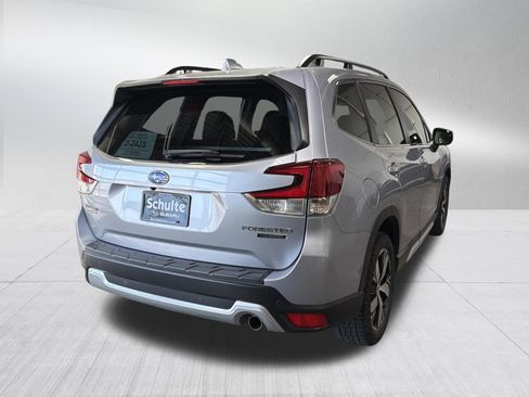 Used 2020 Subaru Forester Touring AWD/4WD image 7