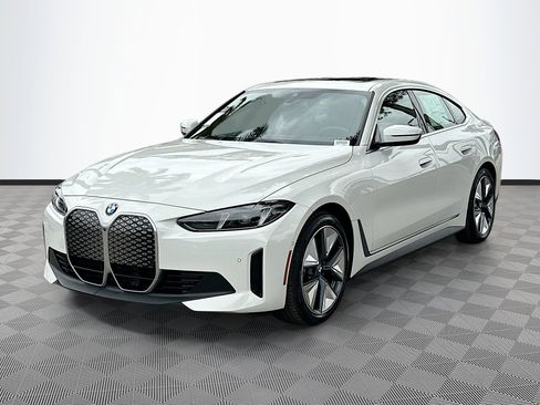 New 2026 BMW i4 eDrive40 w/ Premium Package image 3