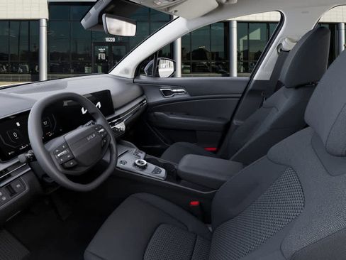 New 2026 Kia Sportage S image 17