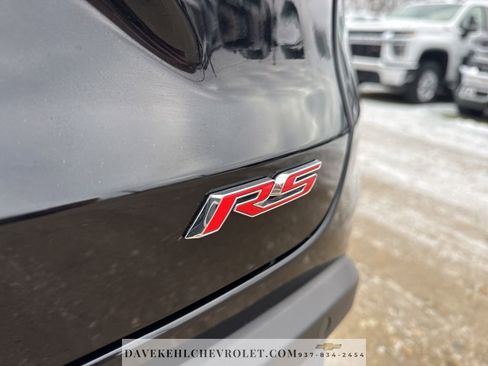 Used 2025 Chevrolet Trax RS w/ Driver Confidence Package image 41