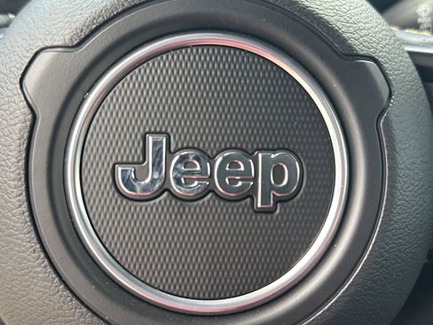 New 2025 Jeep Wrangler Unlimited Rubicon 392 image 21