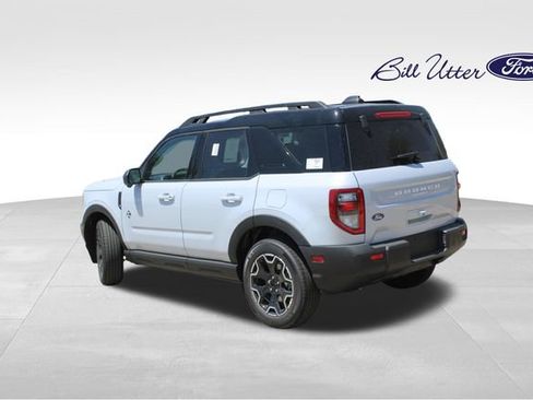 New 2026 Ford Bronco Sport Outer Banks w/ Outer Banks Tech Package+ AWD/4WD image 4