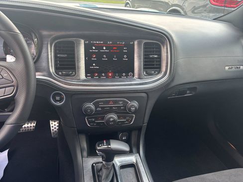 Used 2023 Dodge Charger Scat Pack w/ Daytona Edition Group RWD image 28