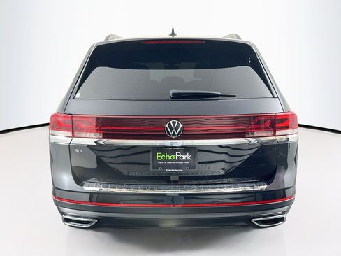Used 2024 Volkswagen Atlas SE FWD image 7