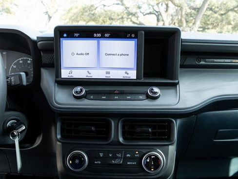 Used 2024 Ford Maverick XL image 11