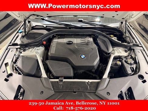 Used 2020 BMW 530i xDrive w/ Convenience Package AWD/4WD image 8