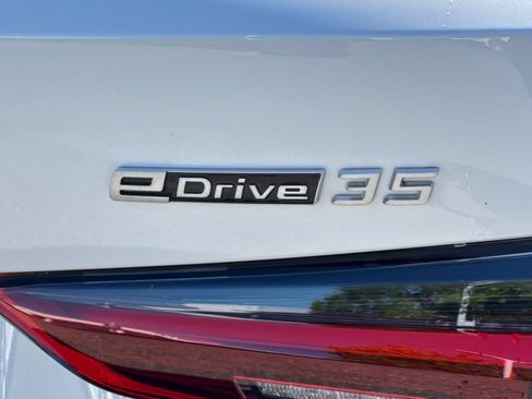 Used 2023 BMW i4 eDrive35 RWD image 26