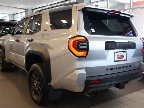 Used 2026 Toyota 4Runner SR5 AWD/4WD image 4