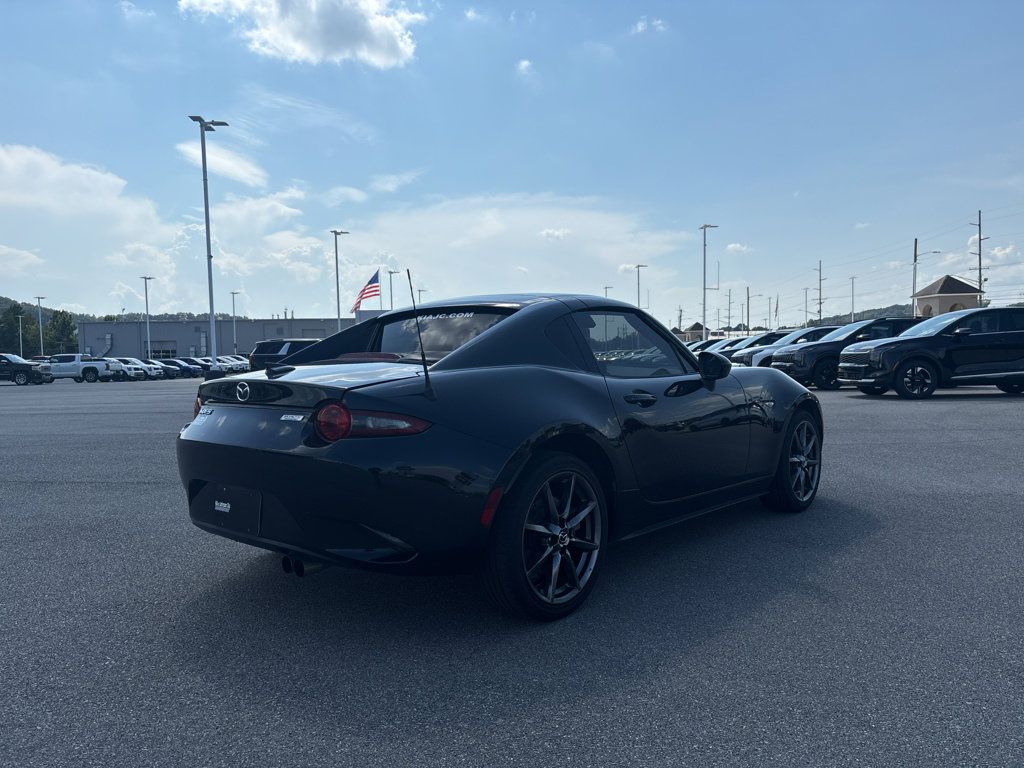 Used 2018 MAZDA MX-5 Miata RF Grand Touring RWD image 5