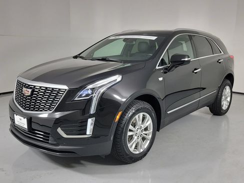 Certified 2023 Cadillac XT5 Luxury FWD image 2