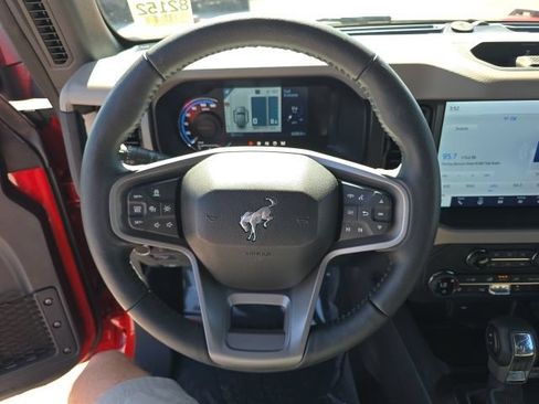 Used 2023 Ford Bronco Wildtrak AWD/4WD image 19