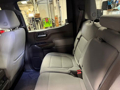 Used 2022 Chevrolet Silverado 1500 LT Trail Boss w/ Safety Package image 29