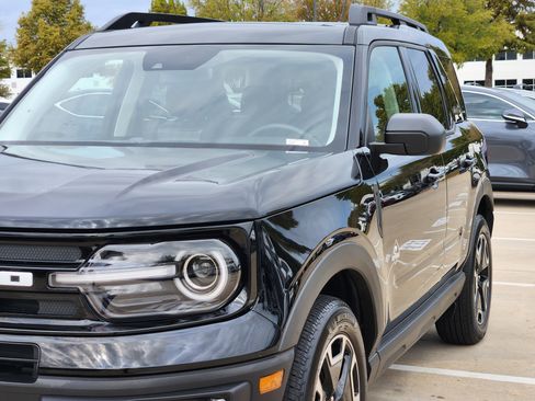 Used 2022 Ford Bronco Sport Outer Banks w/ Tech Package image 9