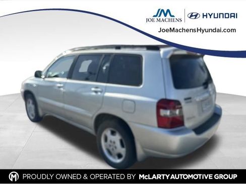 Used 2004 Toyota Highlander Limited AWD/4WD image 8