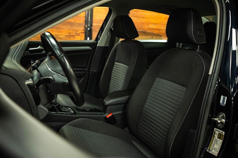 Used 2025 Volkswagen Jetta S FWD image 9