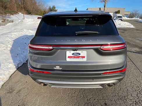 Used 2022 Lincoln Corsair AWD w/ Premium Package image 8