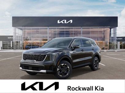 Certified 2025 Kia Sorento S w/ Panoramic Sunroof Package