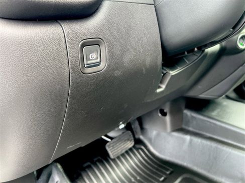 New 2026 GMC Sierra 1500 Pro w/ Pro Value Package image 16