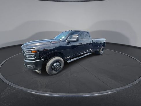 New 2026 RAM 3500 Tradesman AWD/4WD image 4