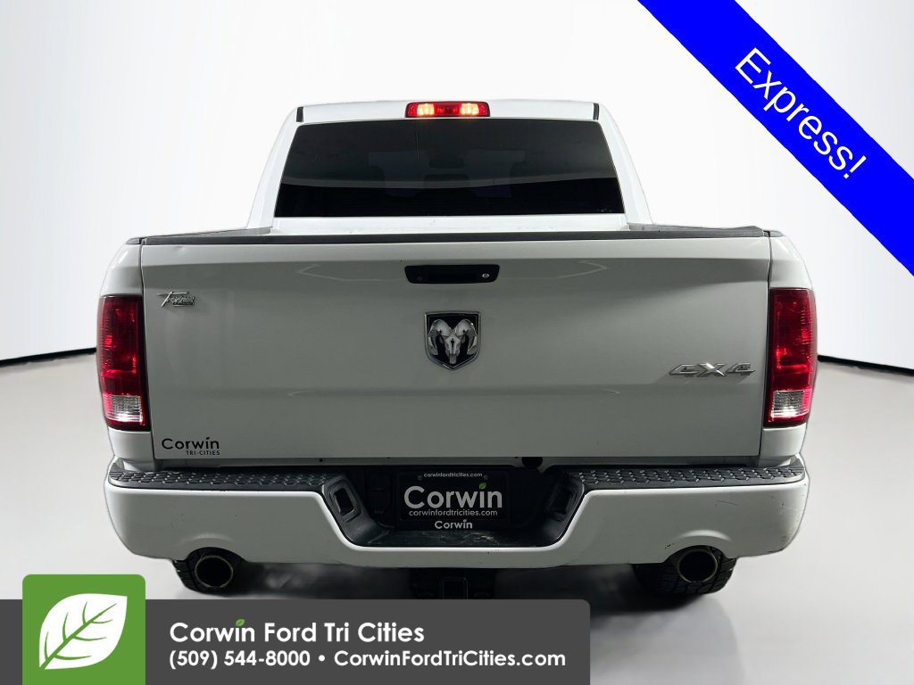 Used 2018 RAM 1500 Express w/ Express Value Package AWD/4WD image 13