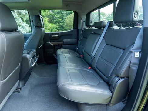 Used 2019 GMC Sierra 1500 Denali w/ Denali Ultimate Package AWD/4WD image 22
