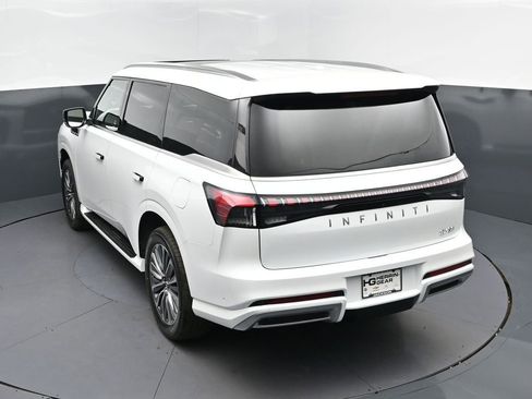 New 2026 INFINITI QX80 Luxe image 36