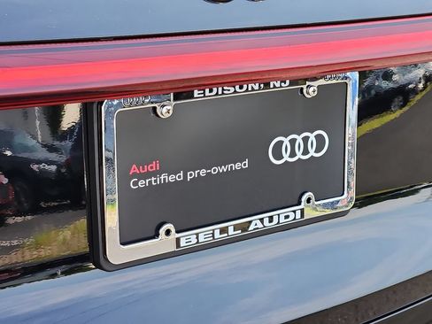 Used 2025 Audi Q5 Prestige AWD/4WD image 32
