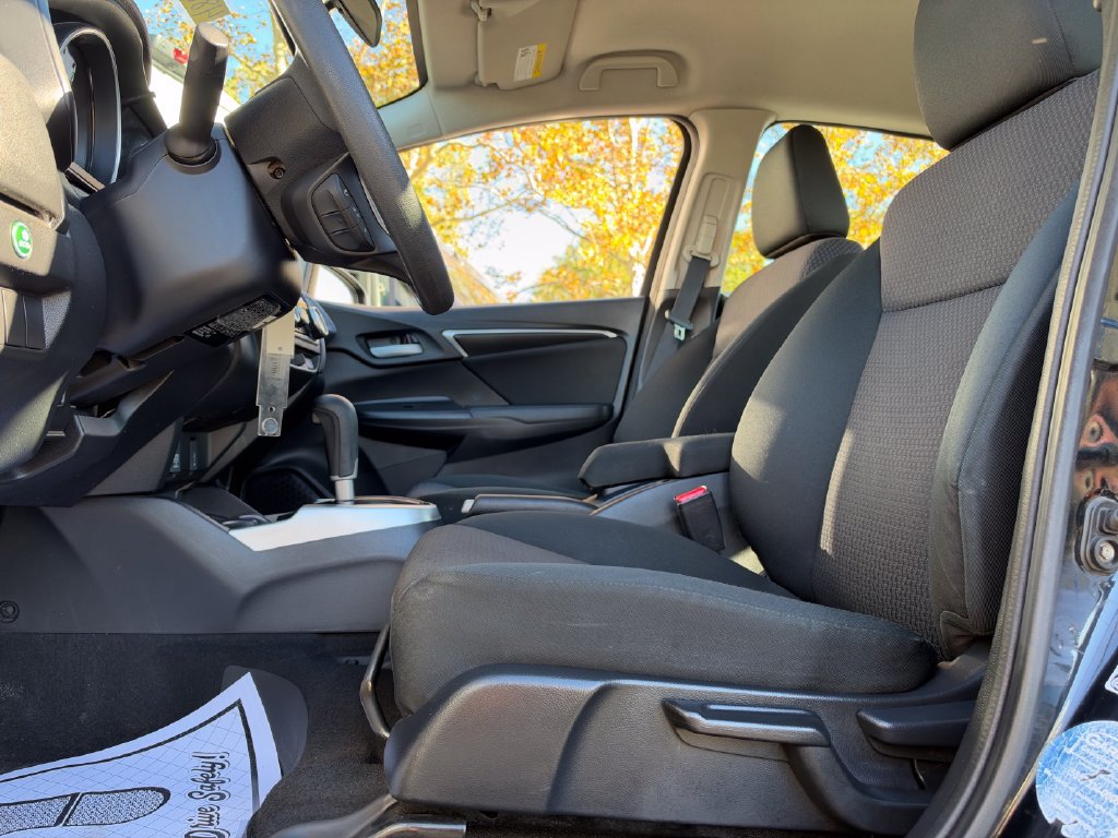 Used 2019 Honda Fit LX image 16