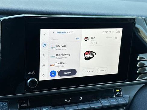 Certified 2025 Toyota Camry LE image 19