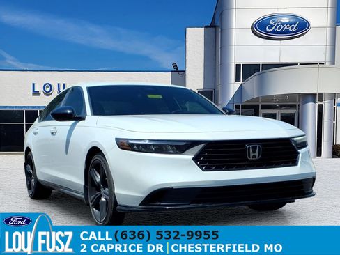 Used 2023 Honda Accord Sport image 1
