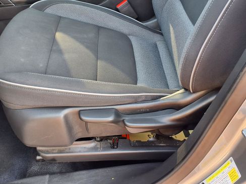Used 2025 Chevrolet TrailBlazer LT FWD image 4