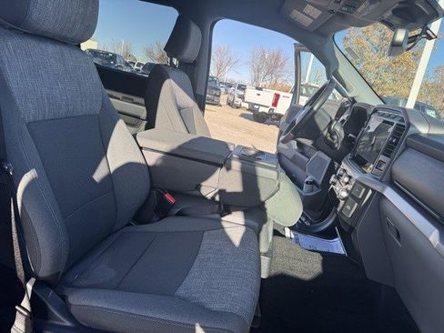 Certified 2022 Ford F150 XLT w/ Equipment Group 302A High image 32