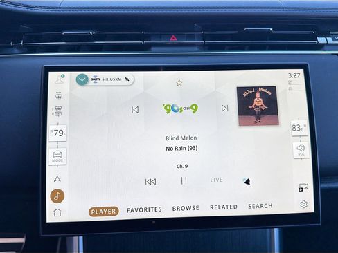 New 2025 Land Rover Range Rover Long Wheelbase SE image 33