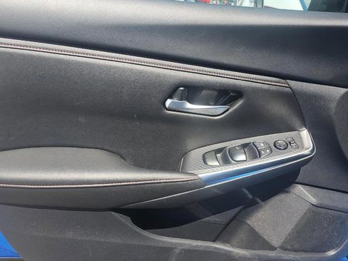 Certified 2024 Nissan Sentra SR FWD image 8